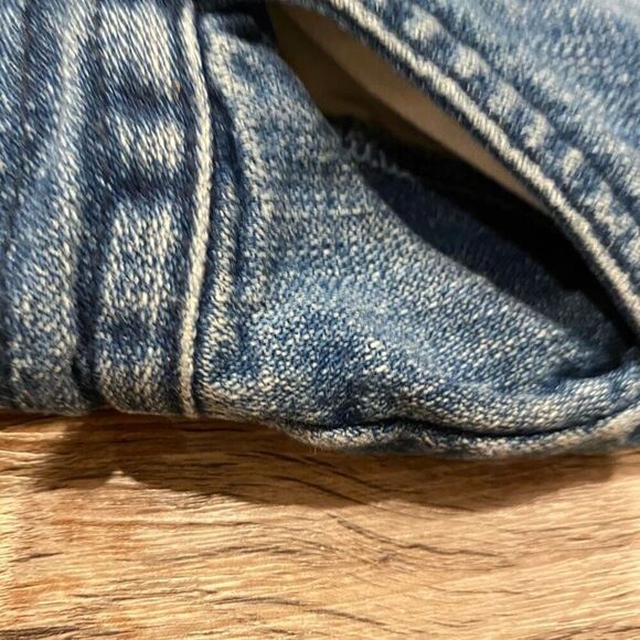 Old Navy Denim Jean Skirt Adjustable Waist Toddler Size 2T - Picture 5 of 8